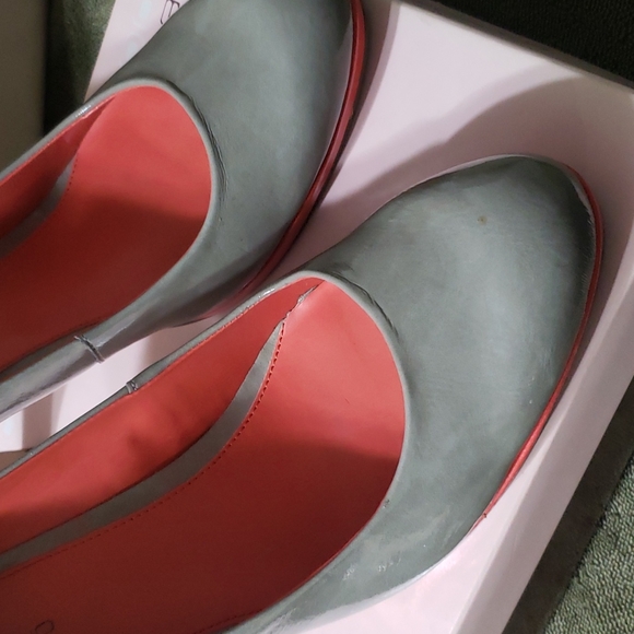 BANDOLINO Heels 👠 Worn Twice Size 11. Very Cute 😍 & Very Comfy. - Picture 3 of 6